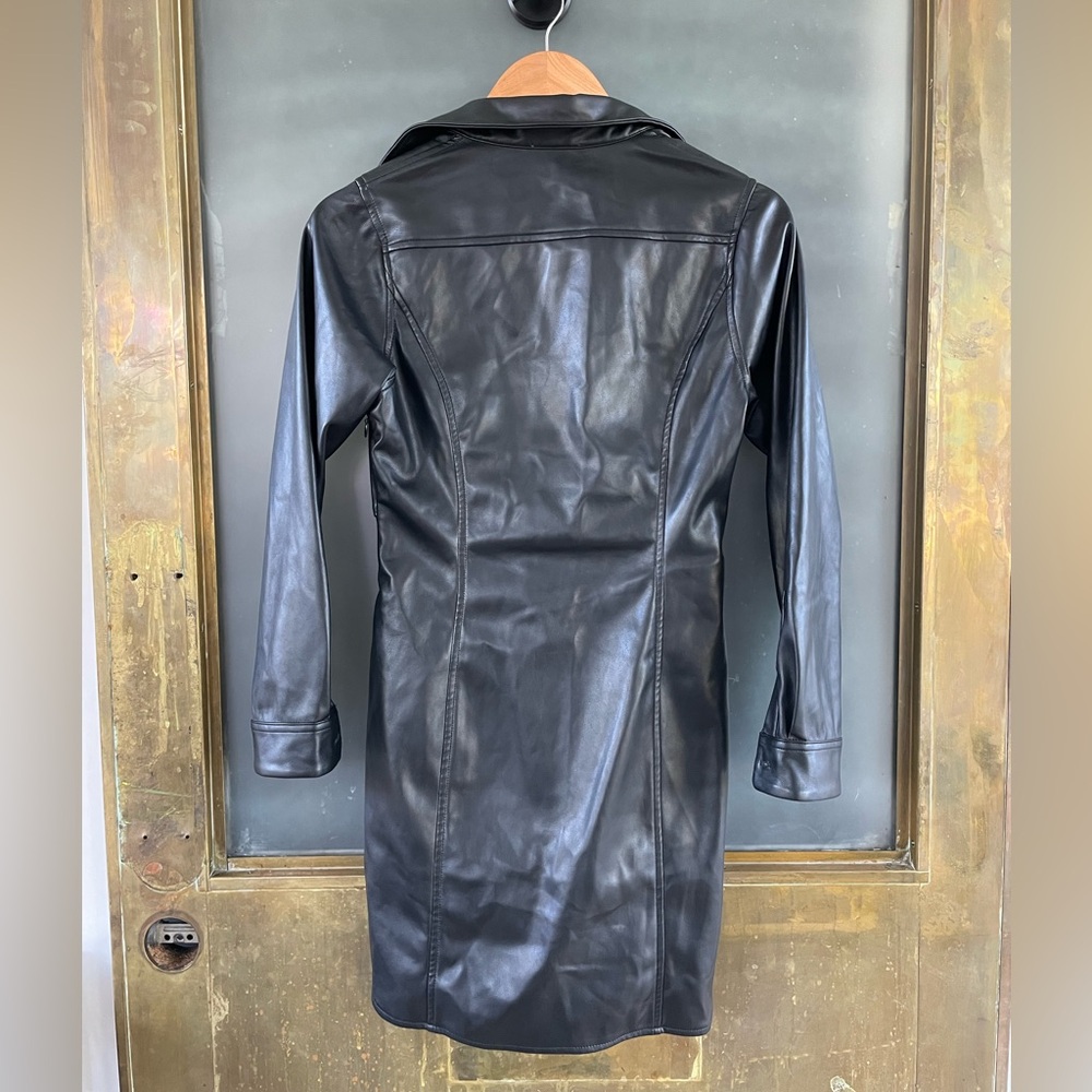 Heartloom Black Faux Leather Deep V Mini Dress Size S - Picture 3 of 4